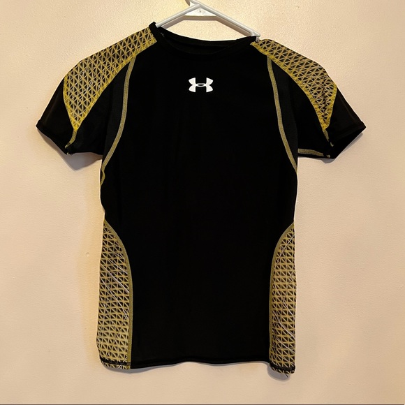 Under Armour fitted NFL collection shirt